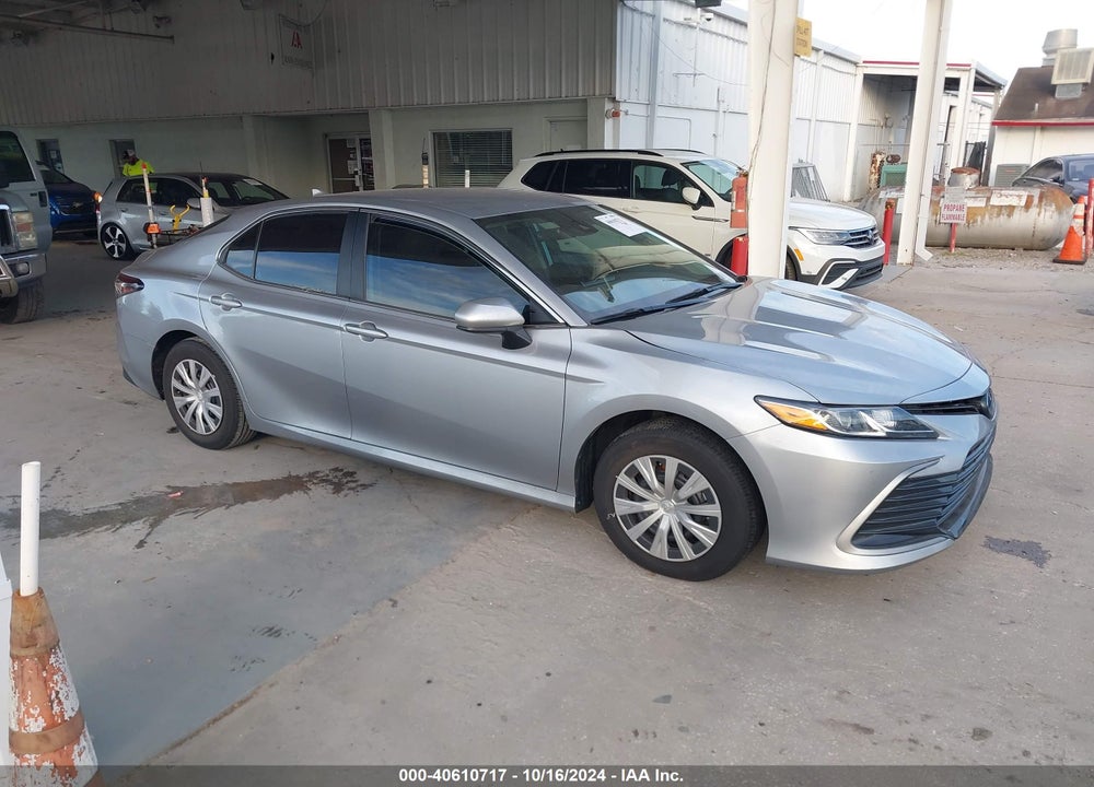 2024 TOYOTA CAMRY HYBRID LE VIN: 4T1C31AK9RU629414