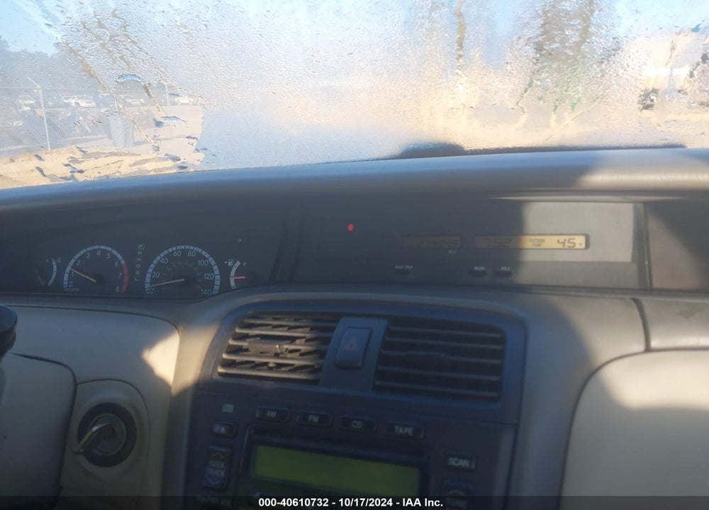 2000 TOYOTA AVALON XL VIN: 4T1BF28B7YU007214