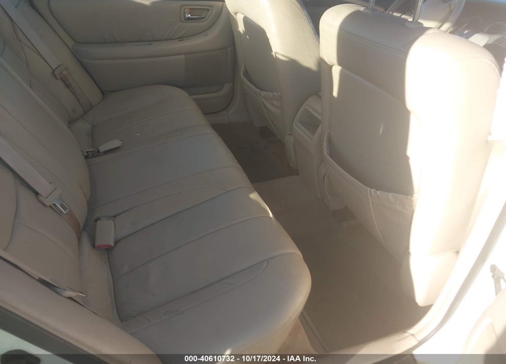 2000 TOYOTA AVALON XL VIN: 4T1BF28B7YU007214