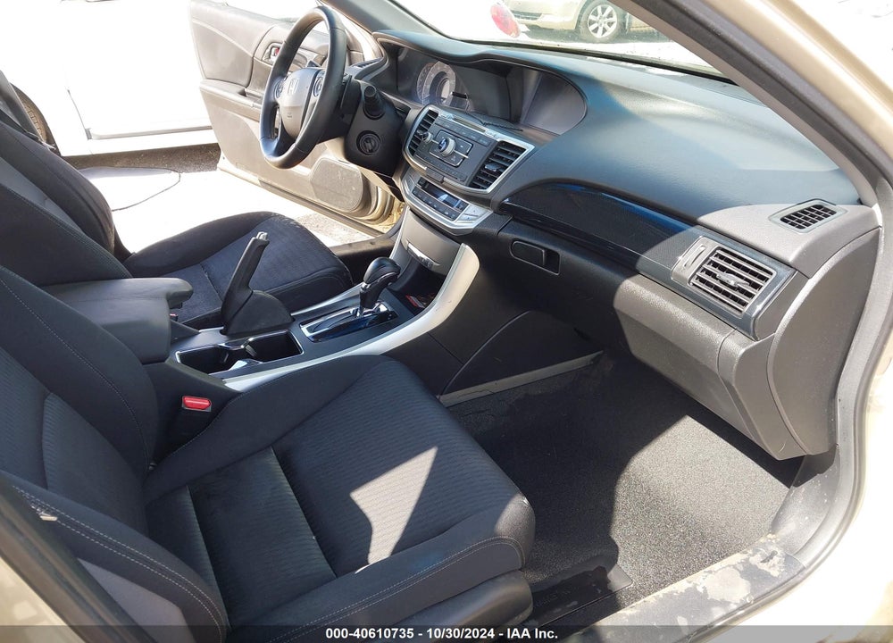 2013 HONDA ACCORD SPORT VIN: 1HGCR2F53DA075570