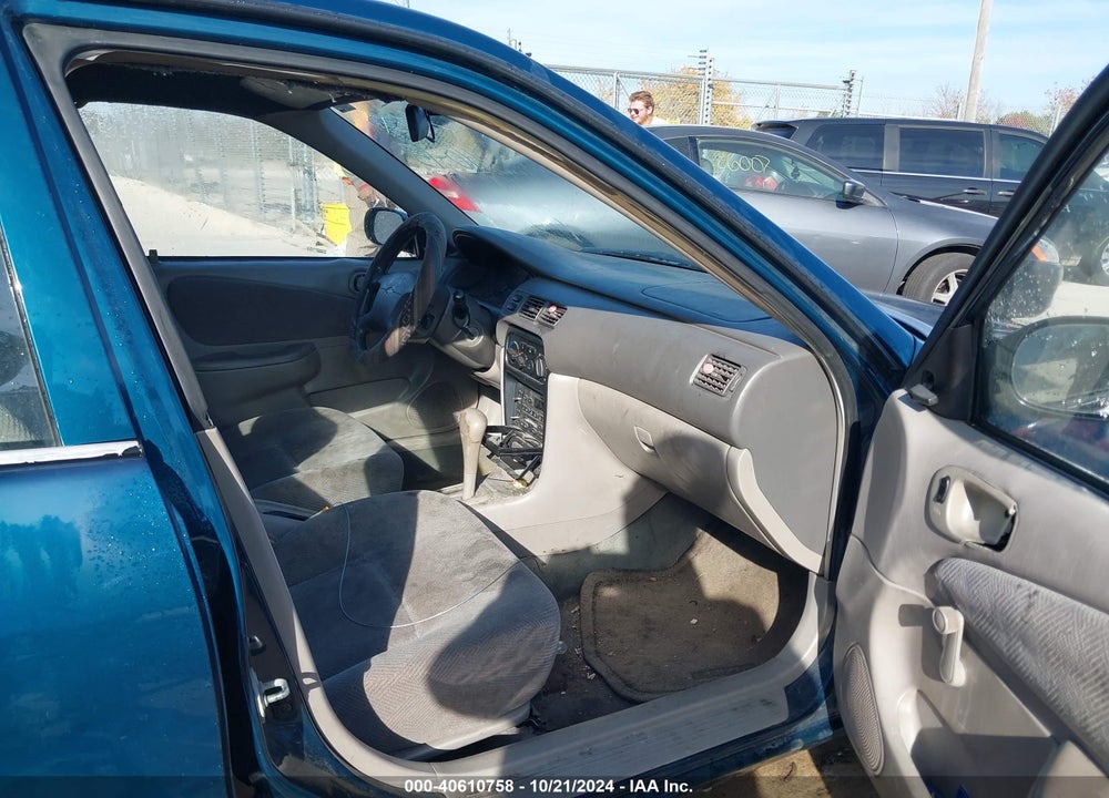 2002 CHEVROLET PRIZM VIN: 1Y1SK52892Z412107