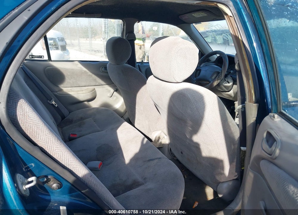 2002 CHEVROLET PRIZM VIN: 1Y1SK52892Z412107