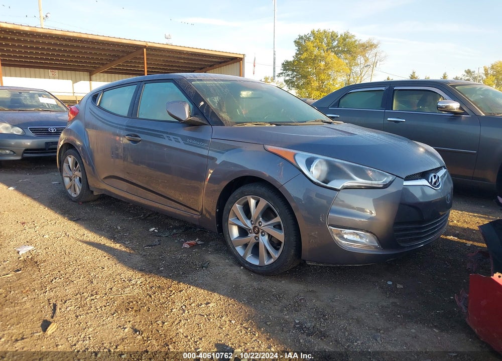 2017 HYUNDAI VELOSTER VIN: KMHTC6AD7HU317802