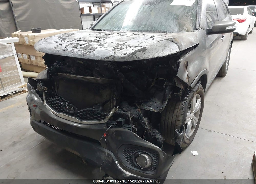 2013 KIA SORENTO EX VIN: 5XYKU3A69DG395362