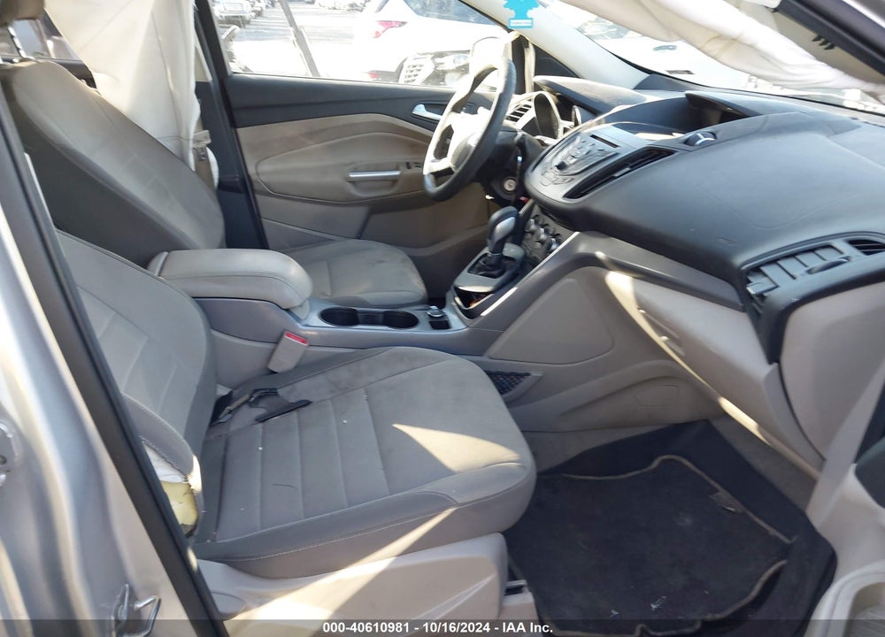 2016 FORD ESCAPE SE VIN: 1FMCU9GX5GUB25714