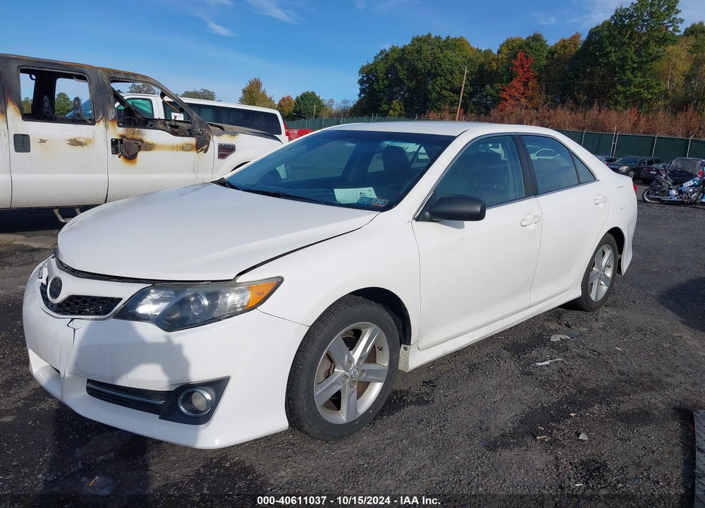 2013 TOYOTA CAMRY SE VIN: 4T1BF1FK2DU711375