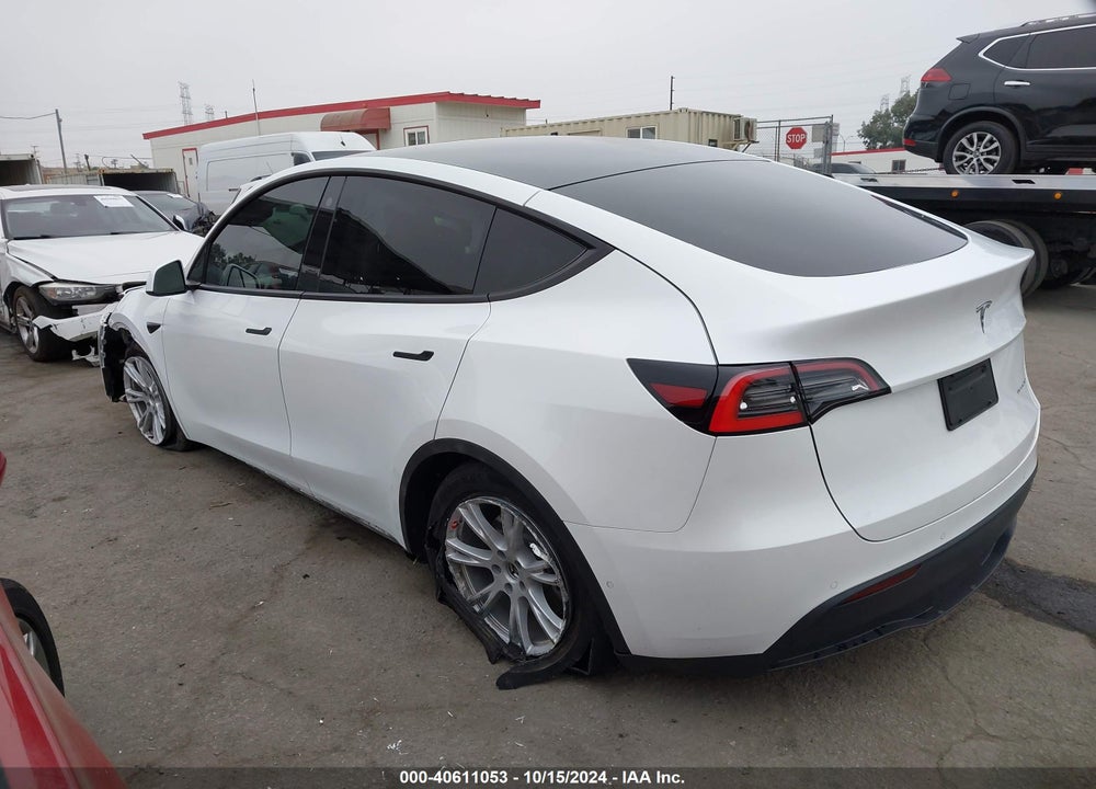 2021 TESLA MODEL Y LONG RANGE DUAL MOTOR ALL-WHEEL DRIVE VIN: 5YJYGDEE1MF118060