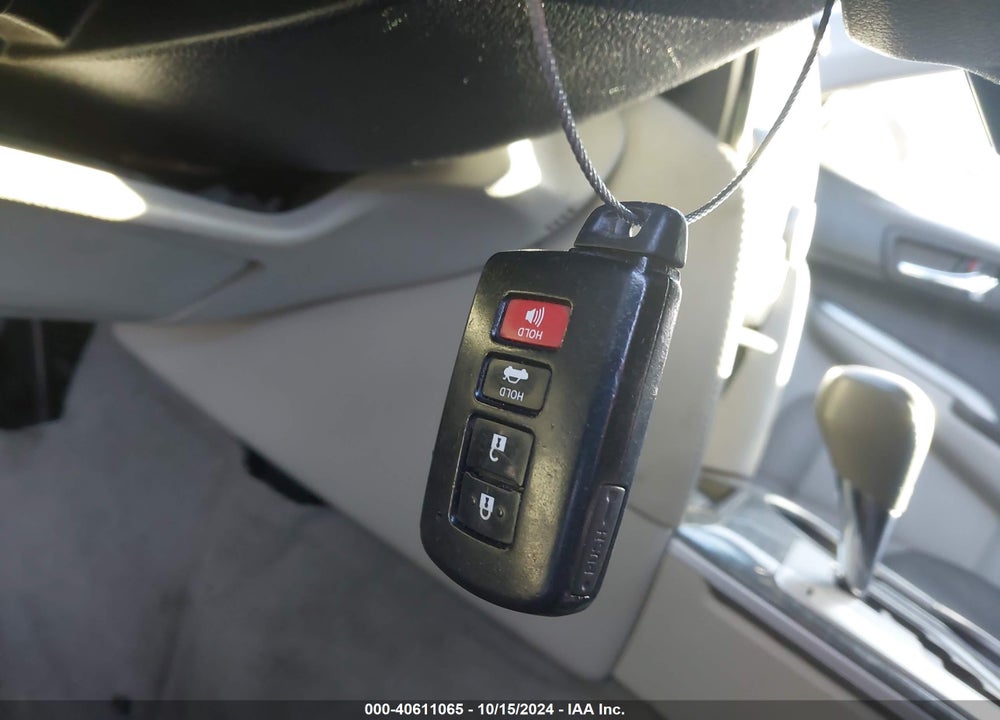 2012 TOYOTA CAMRY HYBRID LE VIN: 4T1BD1FK7CU028155