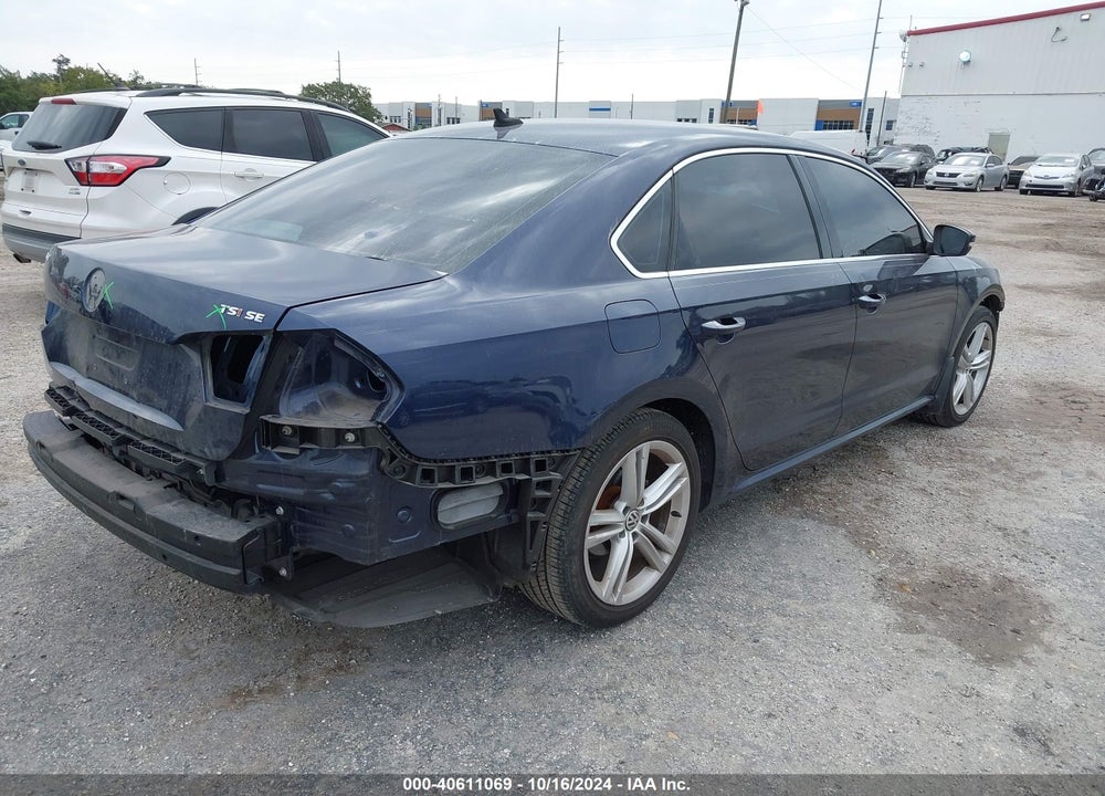 2014 VOLKSWAGEN PASSAT 1.8T SE VIN: 1VWBS7A35EC029016