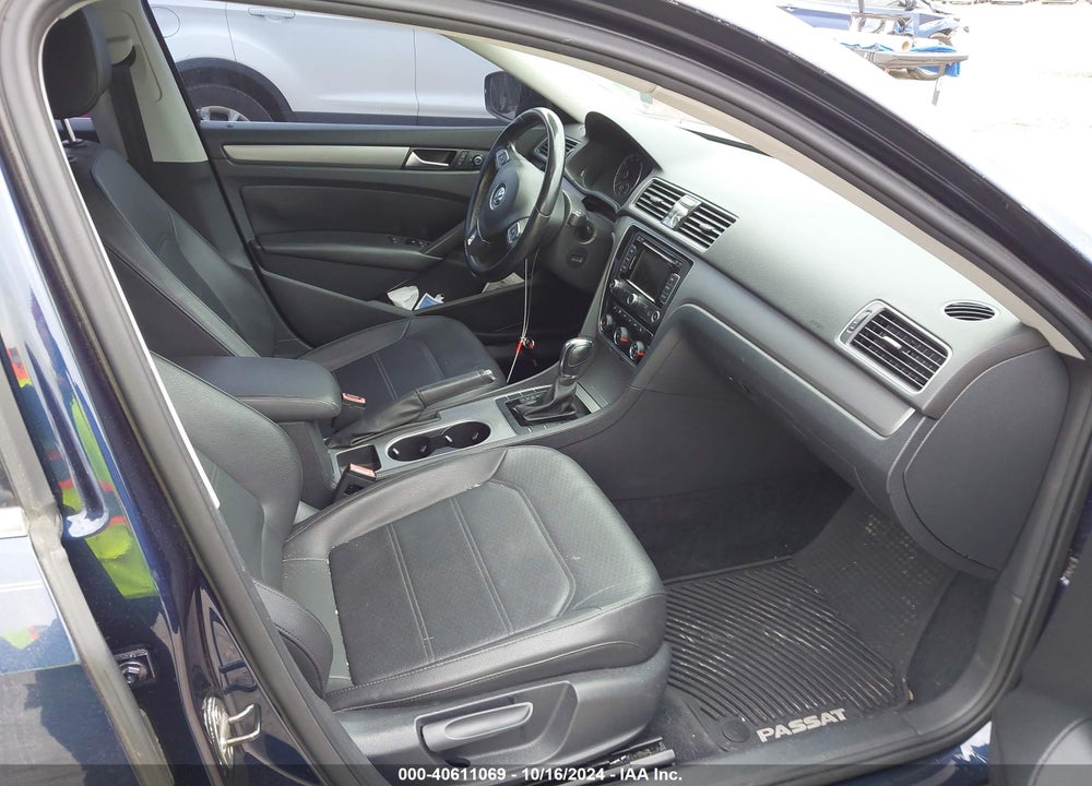 2014 VOLKSWAGEN PASSAT 1.8T SE VIN: 1VWBS7A35EC029016