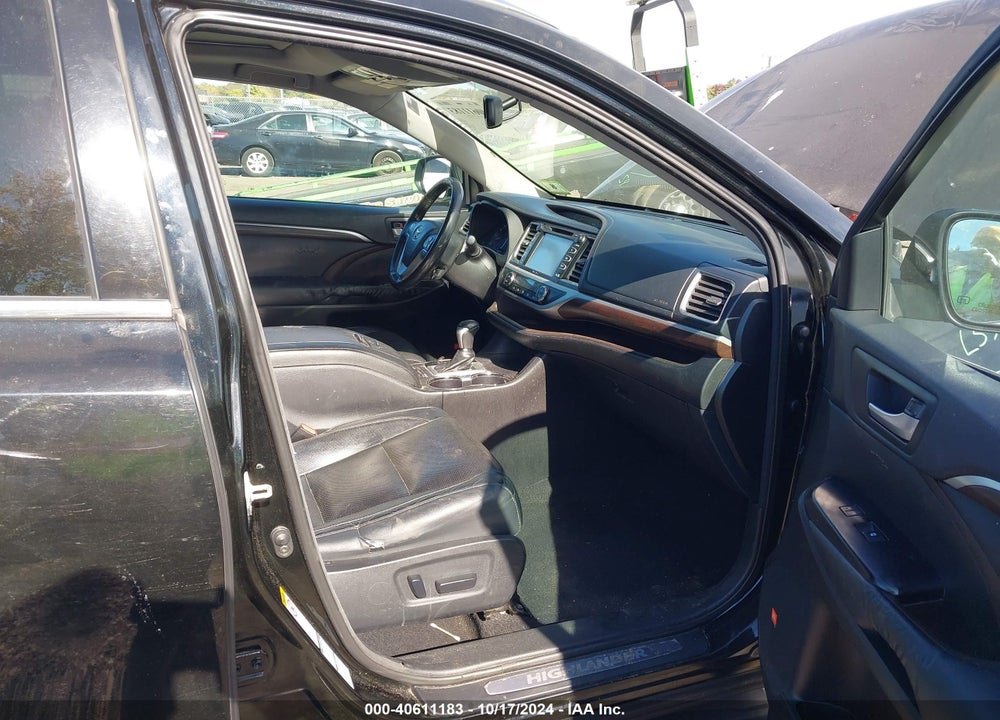 2014 TOYOTA HIGHLANDER LIMITED V6 VIN: 5TDDKRFH3ES023211
