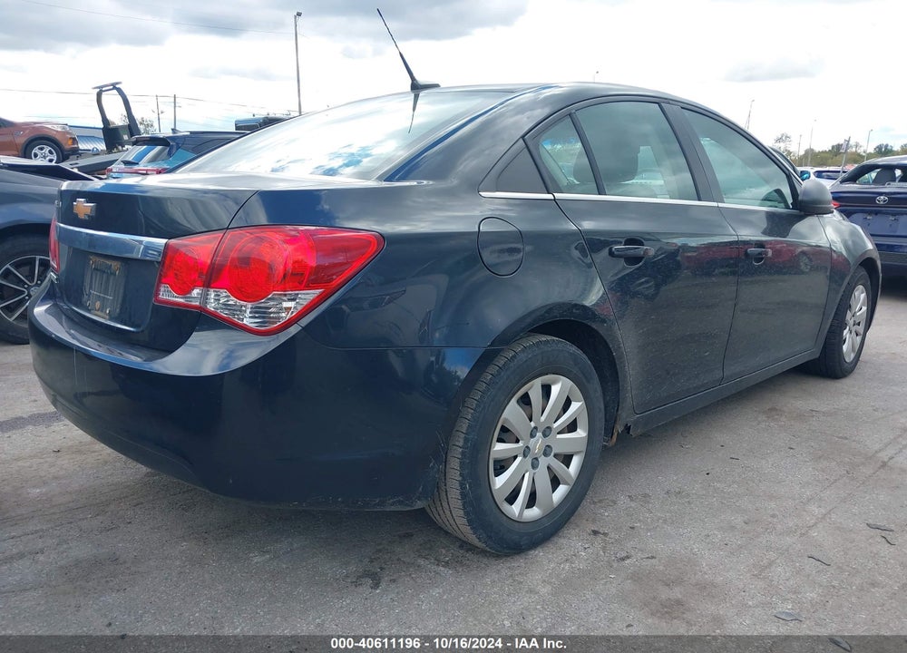 2011 CHEVROLET CRUZE LS VIN: 1G1PC5SH3B7264158