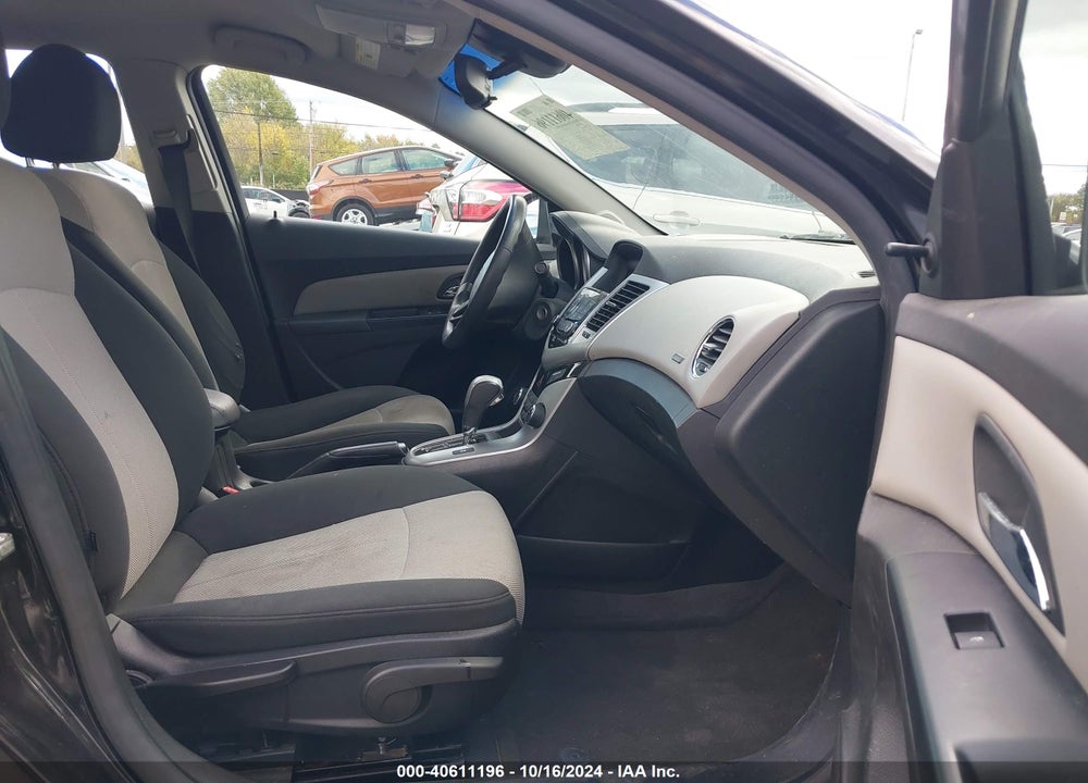 2011 CHEVROLET CRUZE LS VIN: 1G1PC5SH3B7264158