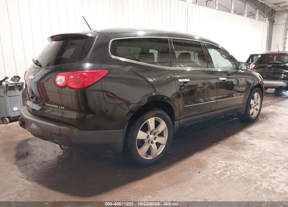 2010 CHEVROLET TRAVERSE LTZ VIN: 1GNLVHEDXAS120233