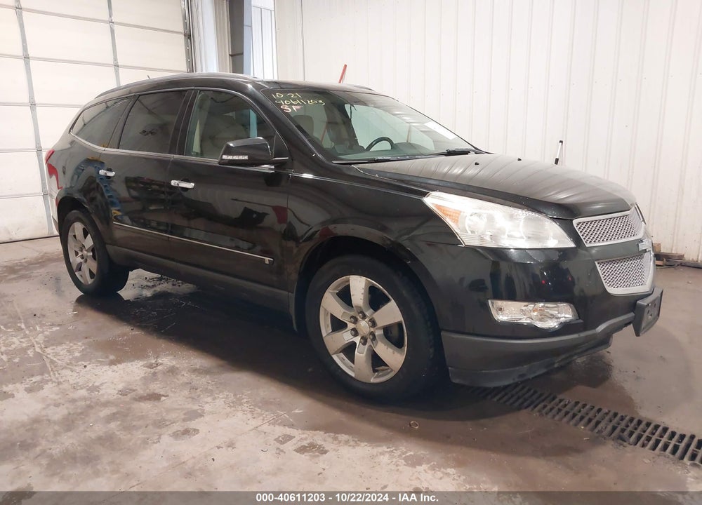 2010 CHEVROLET TRAVERSE LTZ VIN: 1GNLVHEDXAS120233