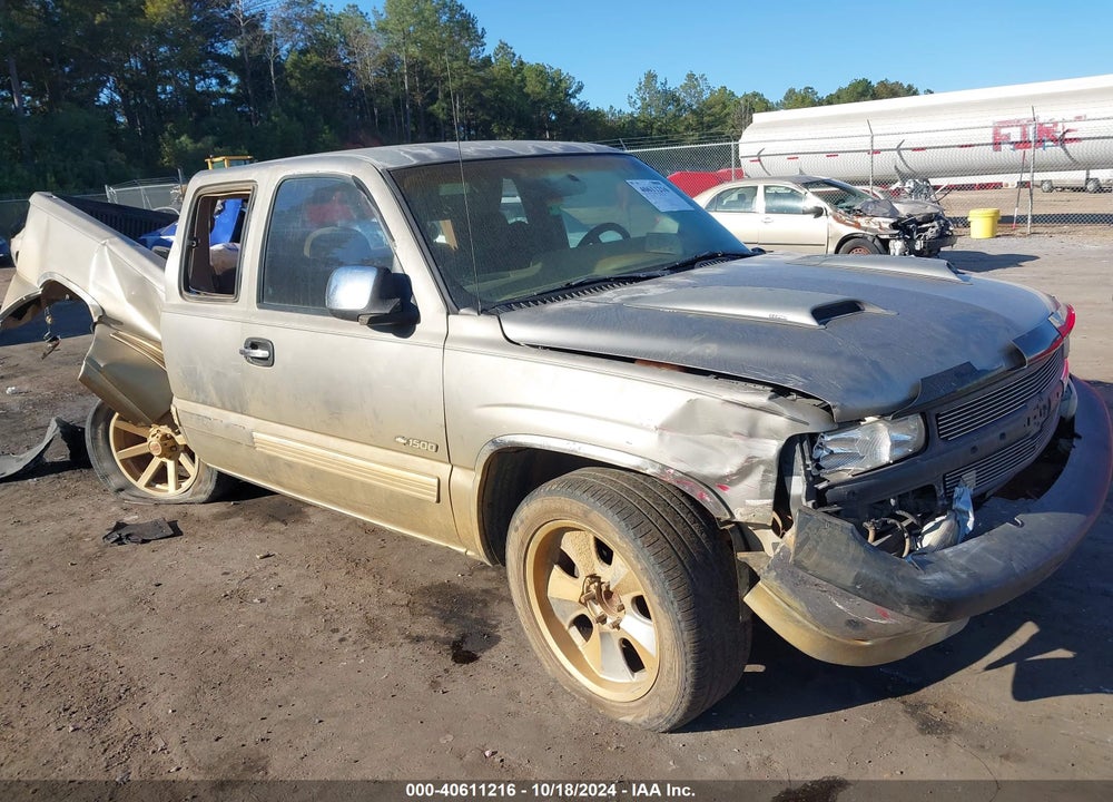 1999 CHEVROLET SILVERADO 1500 LS VIN: 2GCEC19T1X1119867