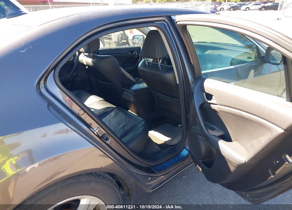 2010 ACURA TSX 2.4 VIN: JH4CU2F61AC014027