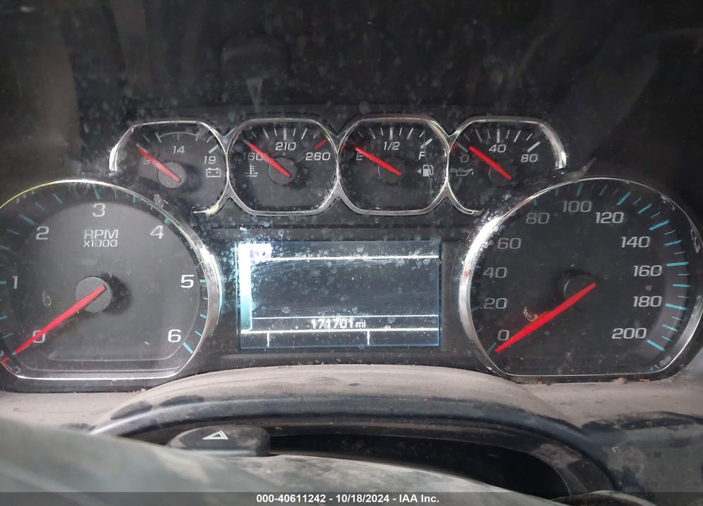 2015 CHEVROLET SILVERADO 1500 1LT/2LT VIN: 3GCUKREC8FG240839