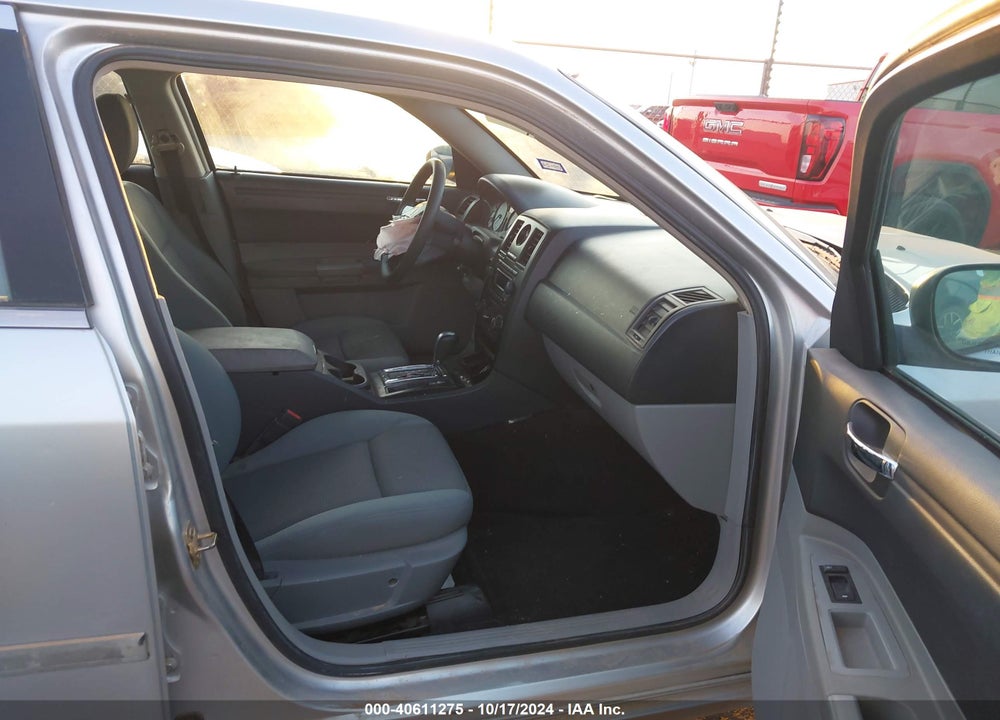 2006 CHRYSLER 300 VIN: 2C3KA43R86H240056