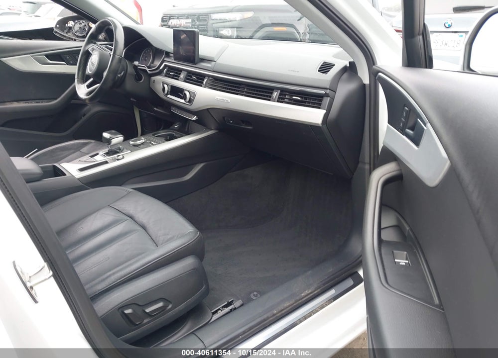2017 AUDI A4 2.0T PREMIUM VIN: WAUANAF48HN000877