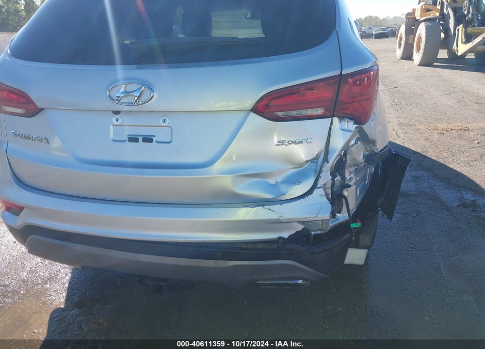2018 HYUNDAI SANTA FE SPORT 2.4L VIN: 5XYZU3LB8JG518878