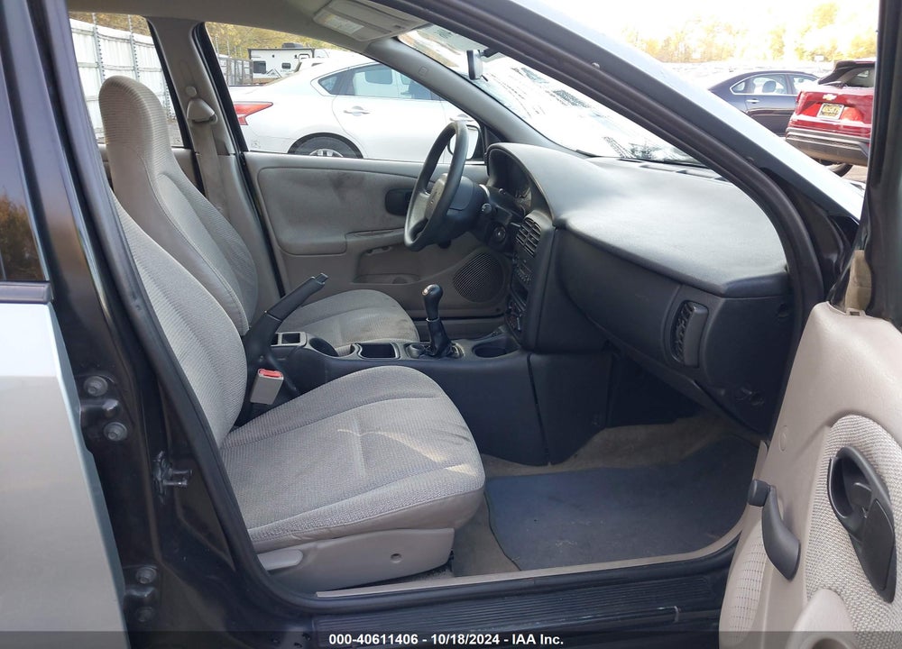 2002 SATURN S-SERIES SL VIN: 1G8ZS528327278417