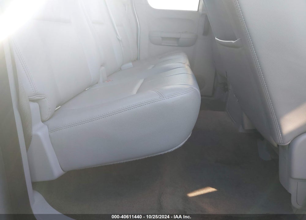 2013 CHEVROLET SILVERADO 1500 LT VIN: 1GCRKSE75DZ401967