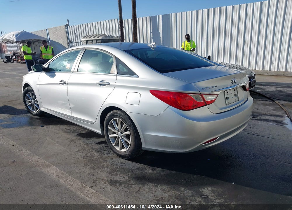 2013 HYUNDAI SONATA GLS VIN: 5NPEB4ACXDH670471