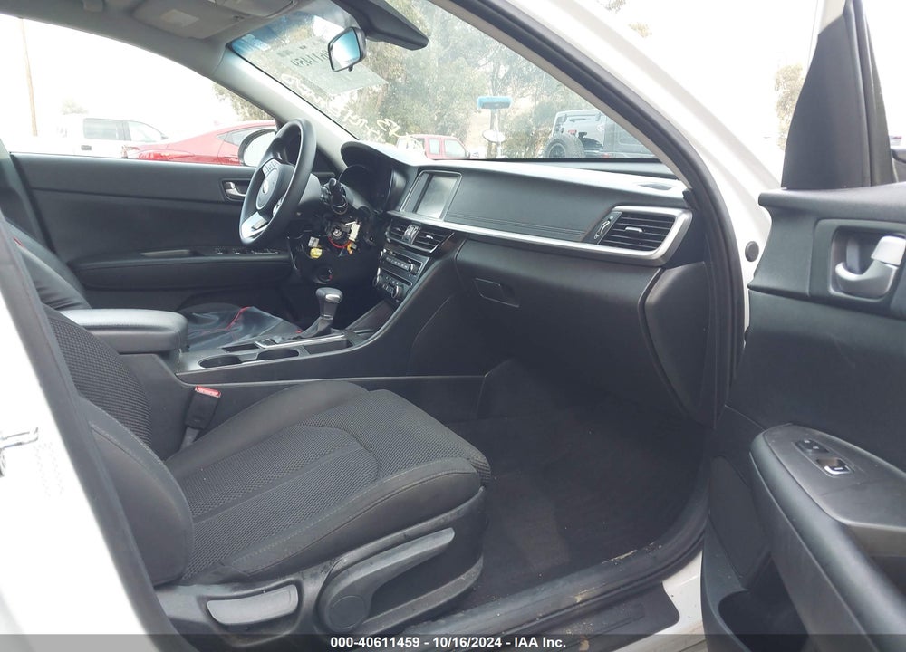 2020 KIA OPTIMA LX VIN: 5XXGT4L39LG402735
