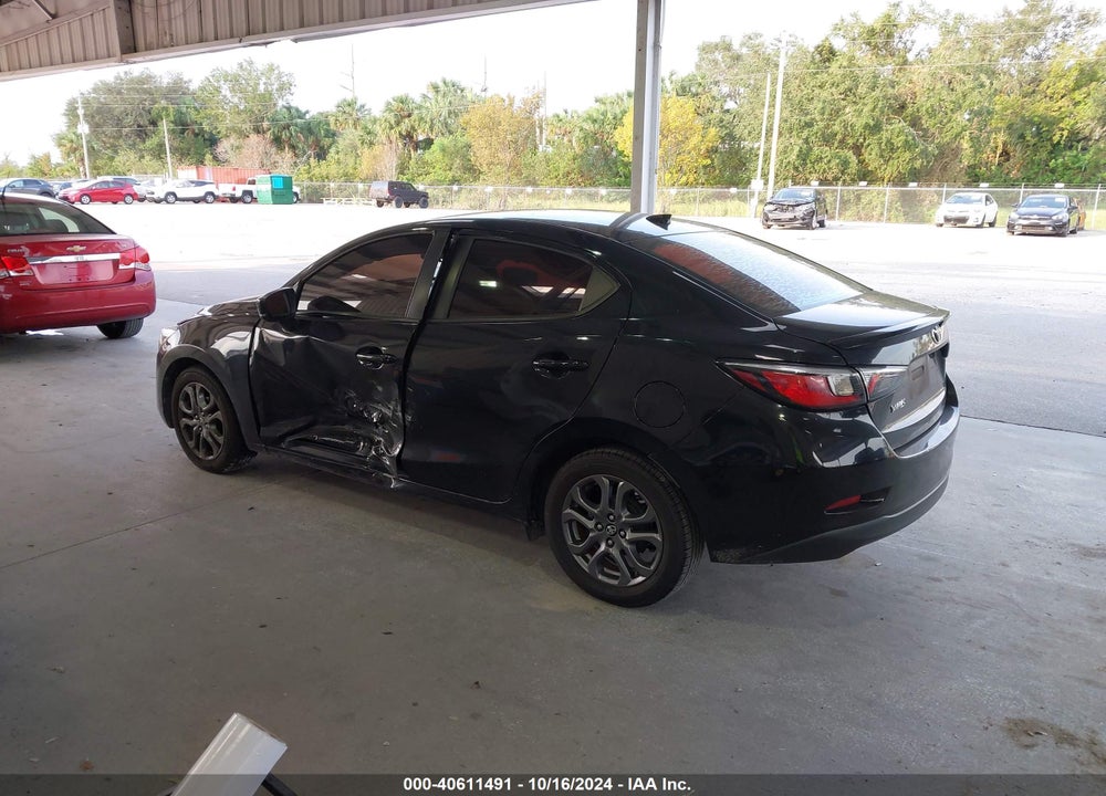 2019 TOYOTA YARIS LE VIN: 3MYDLBYV9KY510605