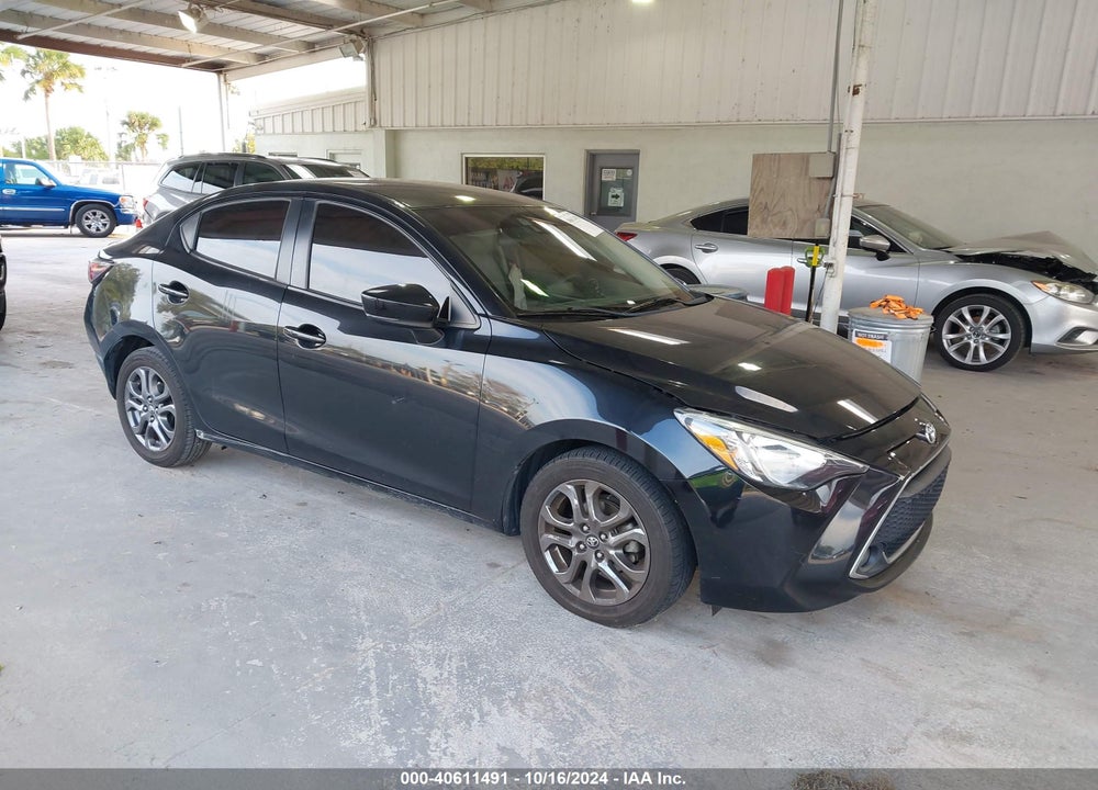 2019 TOYOTA YARIS LE VIN: 3MYDLBYV9KY510605