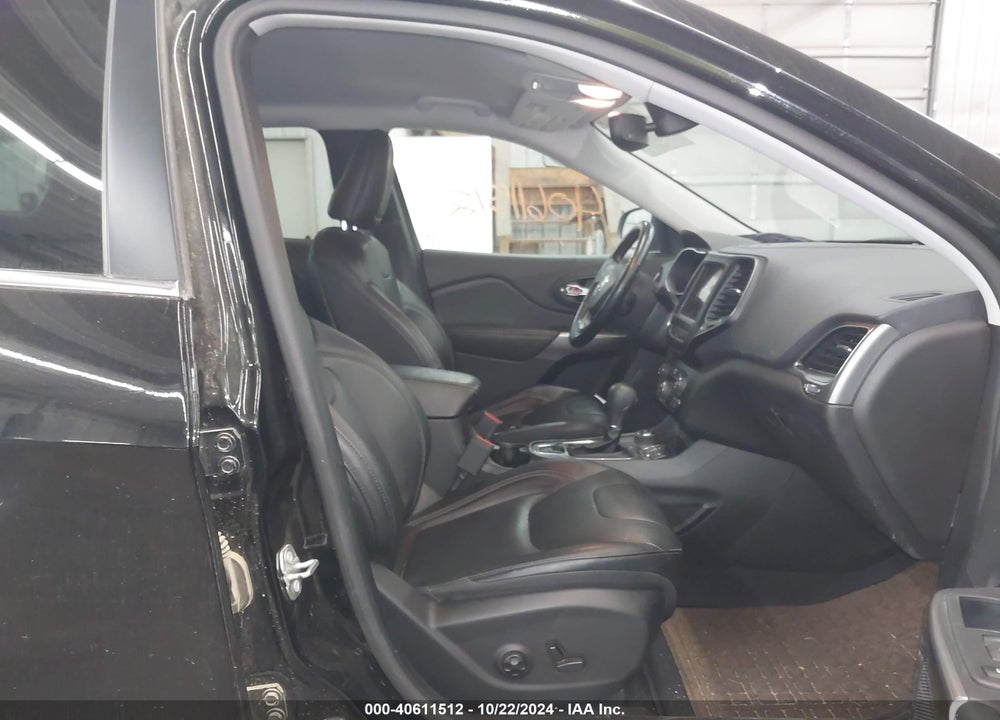 2021 CHEROKEE JEEP  LATITUDE LUX 4X4 VIN: 1C4PJMMX4MD126421