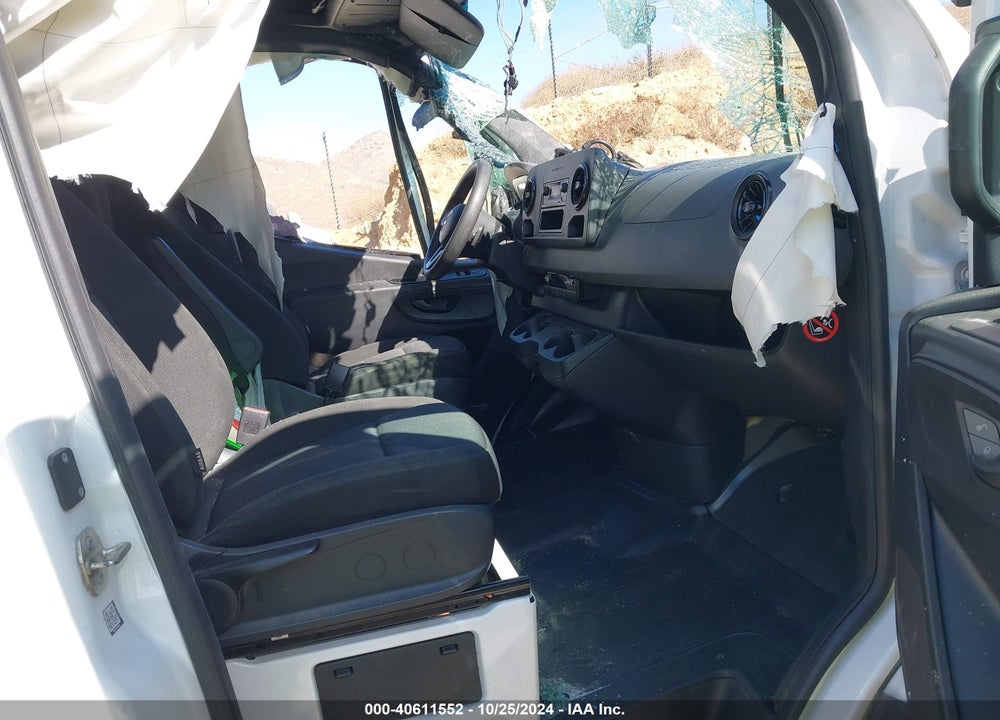 2021 MERCEDES-BENZ SPRINTER 2500 VIN: W1W40CHY0MT055859