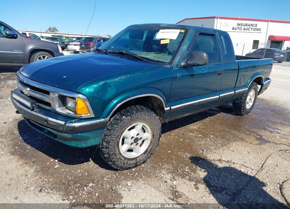 1997 CHEVROLET T10 LS SPORTSIDE VIN: 1GCDT19X5VK177606