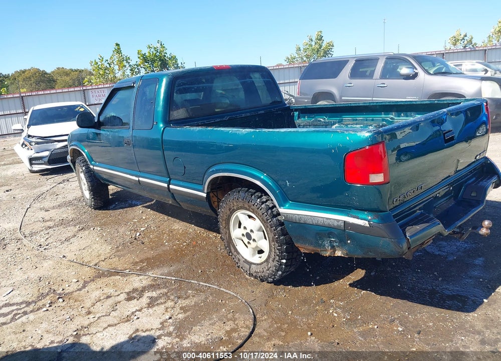 1997 CHEVROLET T10 LS SPORTSIDE VIN: 1GCDT19X5VK177606