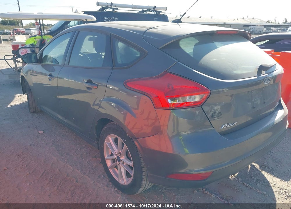 2015 FORD FOCUS VIN: 1FADP3K26FL249509