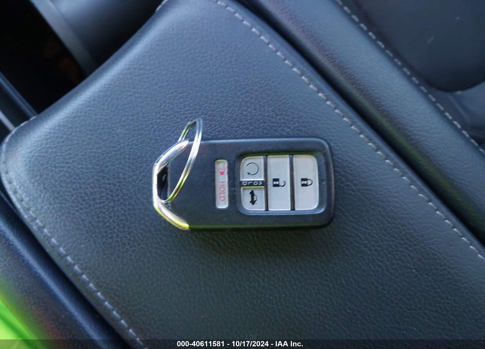2019 HONDA INSIGHT TOURING VIN: 19XZE4F93KE010280