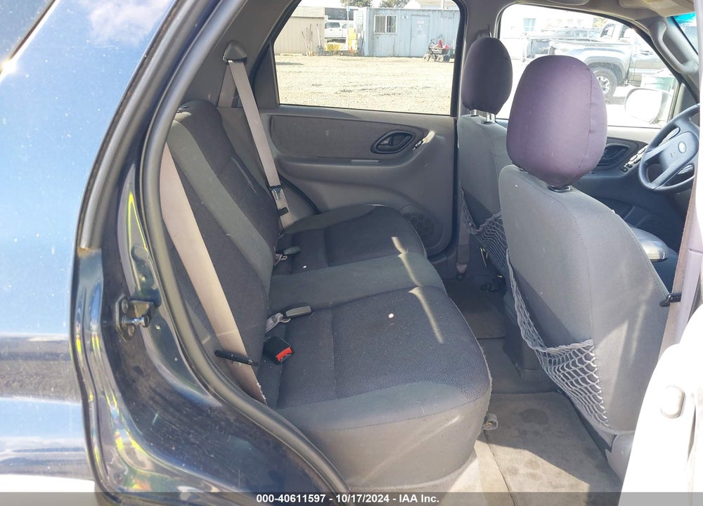 2002 FORD ESCAPE XLT VIN: 1FMYU04162KB44813