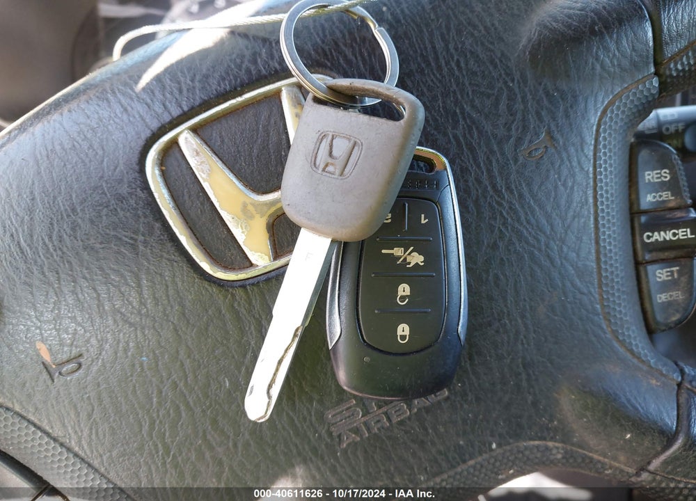 2005 HONDA CR-V EX VIN: SHSRD78815U347093
