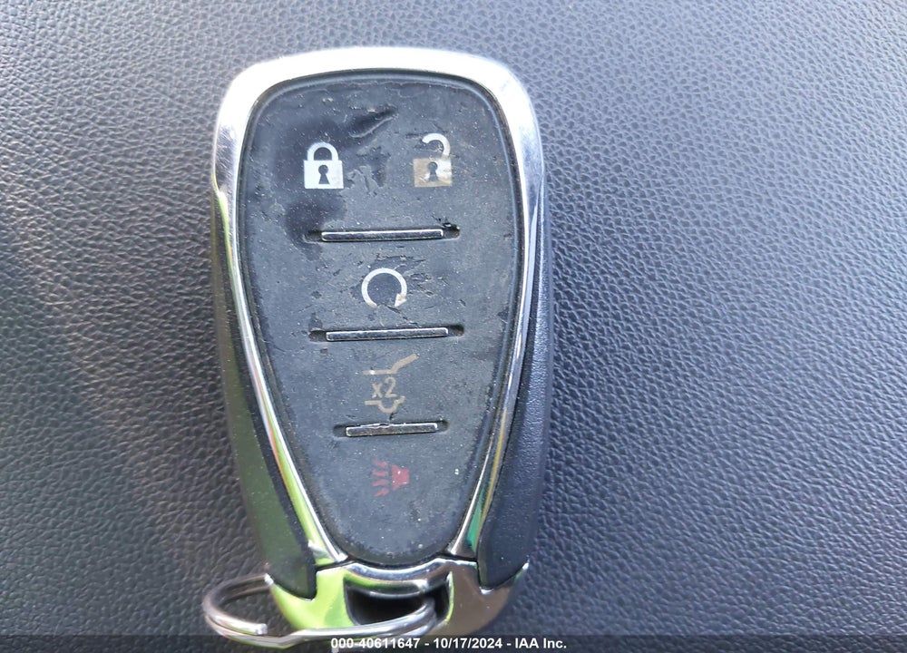 2019 CHEVROLET EQUINOX LT VIN: 2GNAXUEV9K6230780