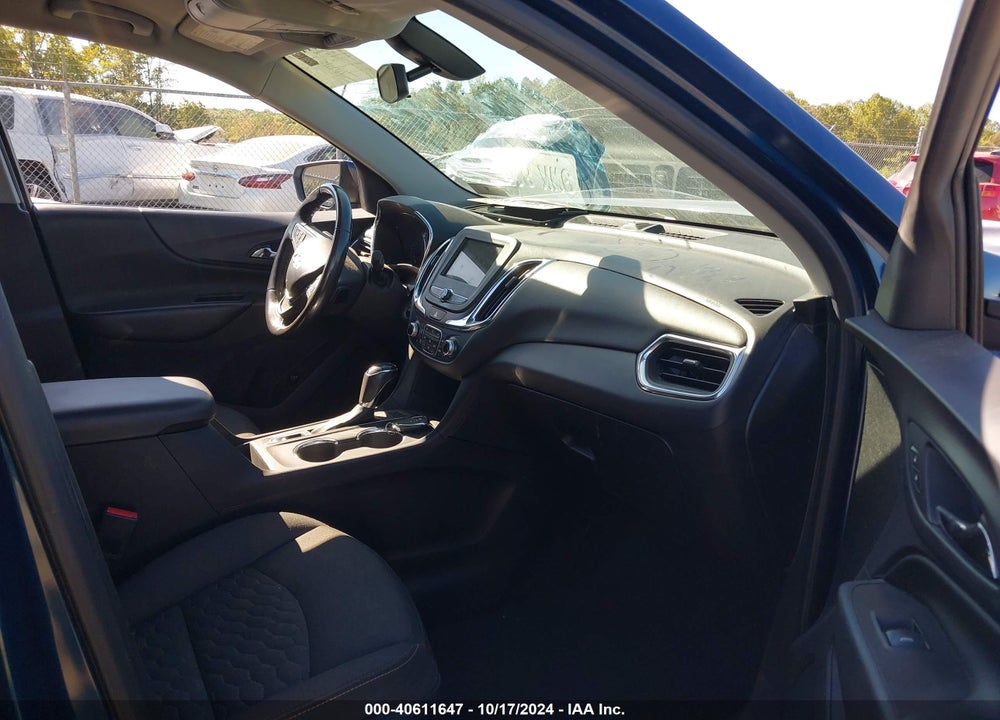 2019 CHEVROLET EQUINOX LT VIN: 2GNAXUEV9K6230780