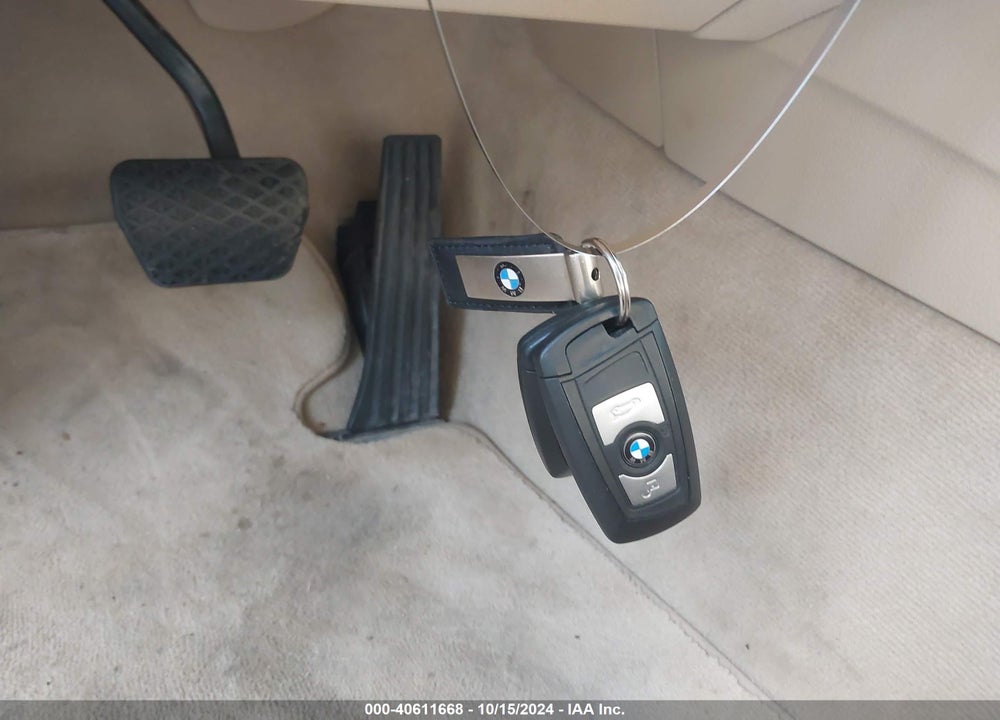 2013 BMW 328I VIN: WBA3C1C52DF442683