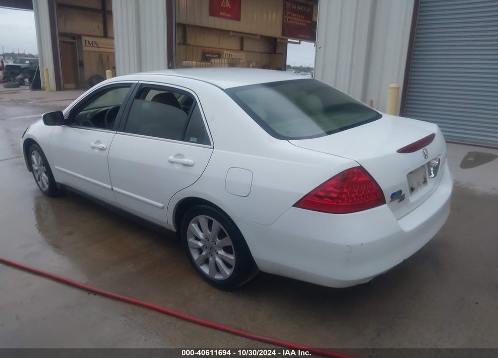 2007 HONDA ACCORD 3.0 SE VIN: 1HGCM66427A030007