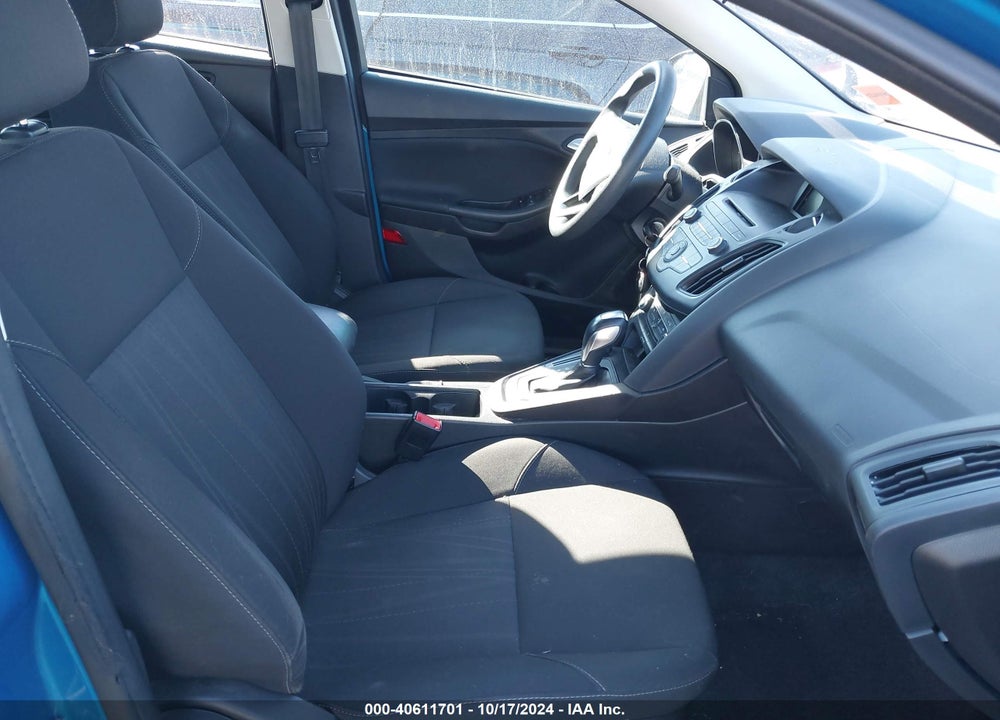 2015 FORD FOCUS SE VIN: 1FADP3F21FL373956