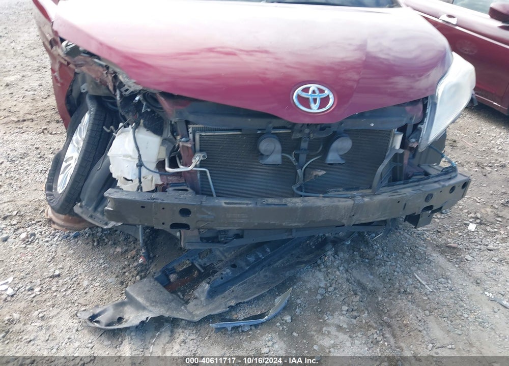 2015 TOYOTA SIENNA XLE LIMITED VIN: 5TDYK3DC1FS621403