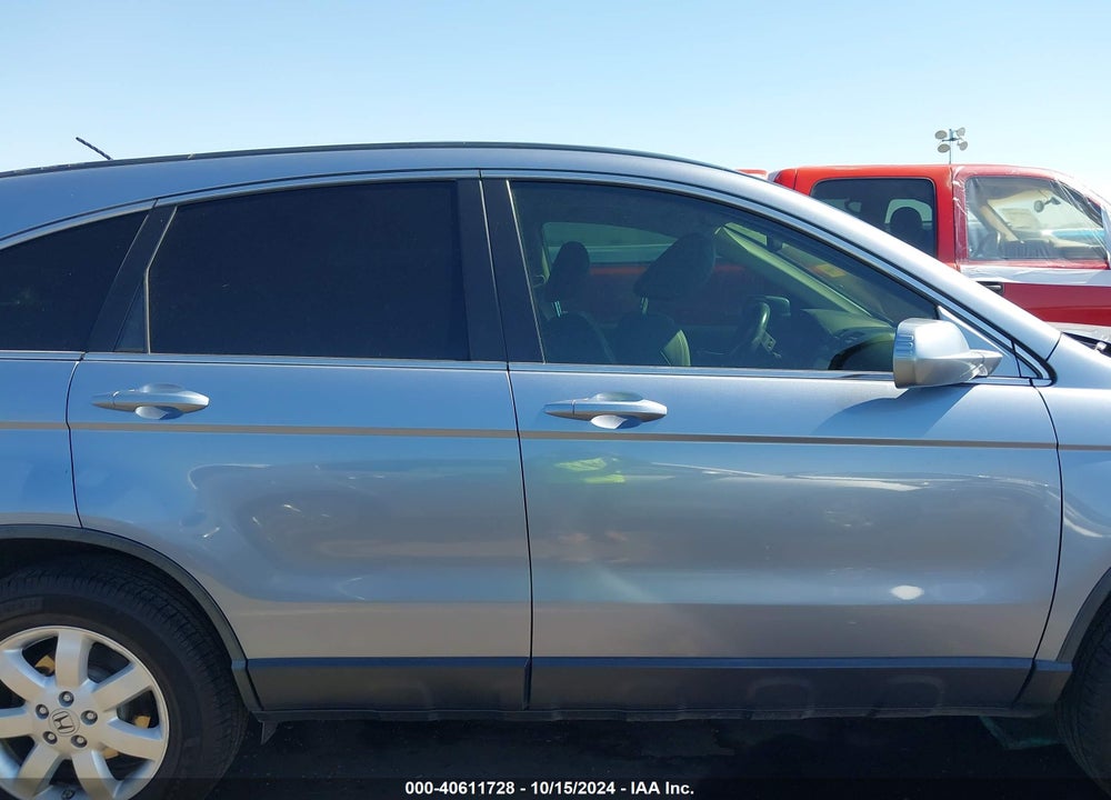 2007 HONDA CR-V EX-L VIN: JHLRE487X7C117940
