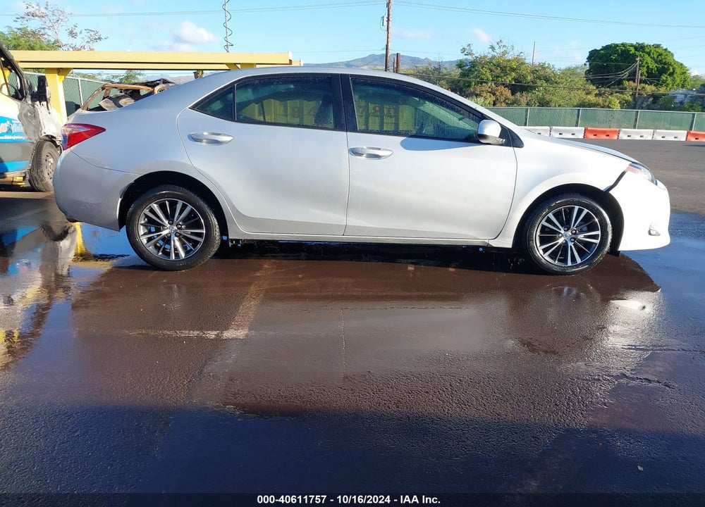 2018 TOYOTA COROLLA LE VIN: 5YFBURHE6JP790929