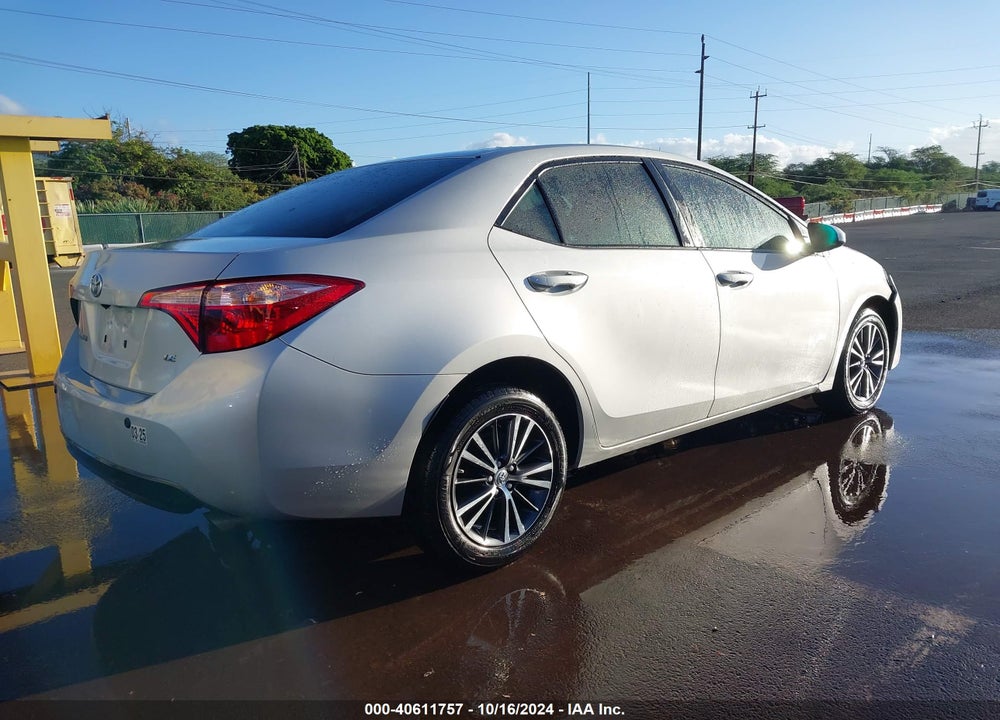 2018 TOYOTA COROLLA LE VIN: 5YFBURHE6JP790929