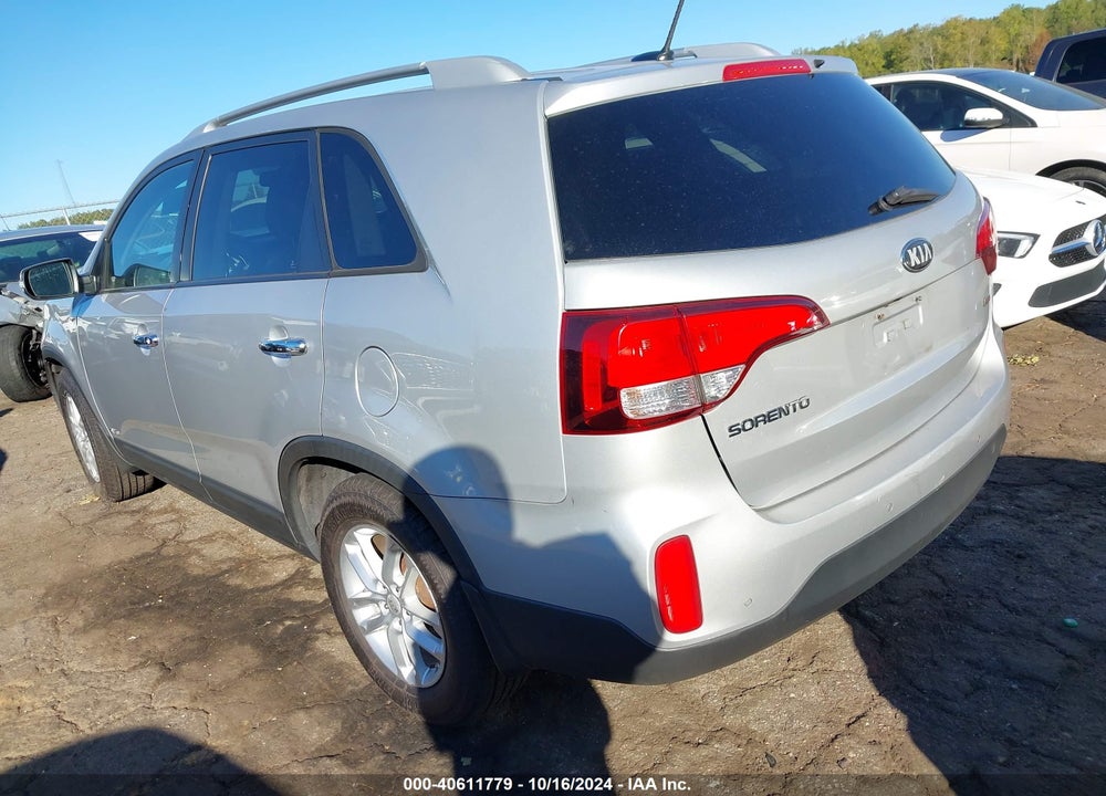 2014 KIA SORENTO LX V6 VIN: 5XYKTDA77EG459594