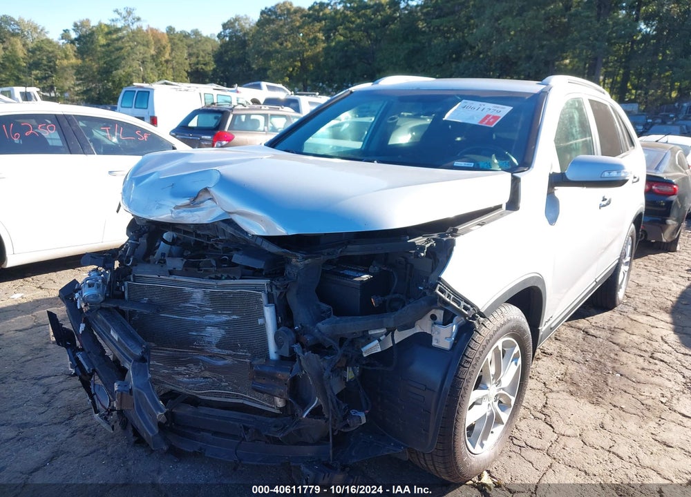 2014 KIA SORENTO LX V6 VIN: 5XYKTDA77EG459594